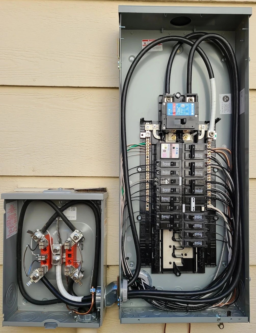 200-amp electrical service upgrade with new meter and panel